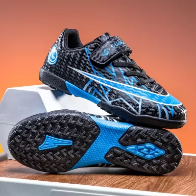 New Boys Girls Club Training Shoes Studded Sports Children Magic Strap Training Football Shoes · YANYAN China shoe factory