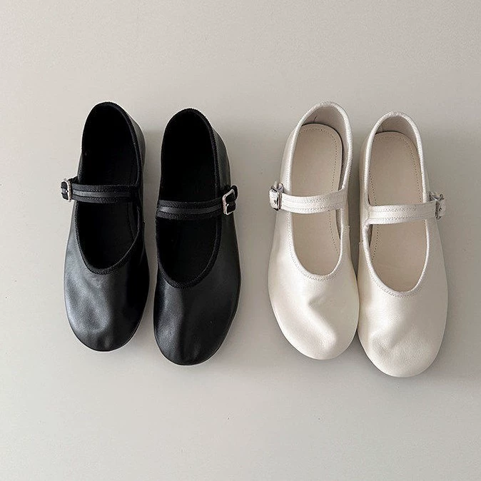 Women's Round Toe Mary Jane Shoes, Buckle Strap Flat Ballet Pumps for Spring 2026