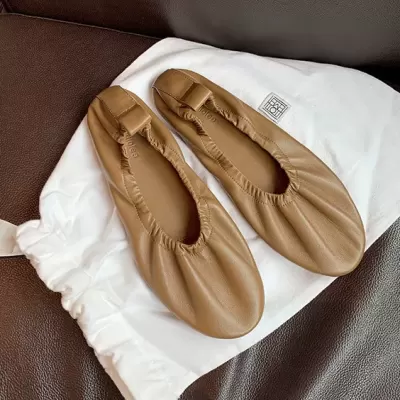 Women's Granny Shoes, Soft Leather Ballet Flats, Retro Slip-On Pumps for Spring 2026 · YANYAN China shoe factory