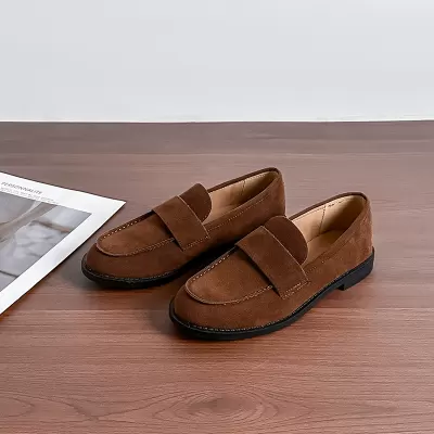 2026 Spring New Women's Loafers Flat Shoes British Style Faux Leather · YANYAN China shoe factory