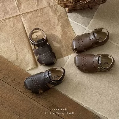 XSHX Kids Soft Sole Anti-Slip Rubber Sandals with Toe Cap for Spring Summer · YANYAN China shoe factory