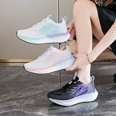 2026 Summer Breathable Women's Running Shoes Lightweight Soft Sole Cushioned · YANYAN China shoe factory