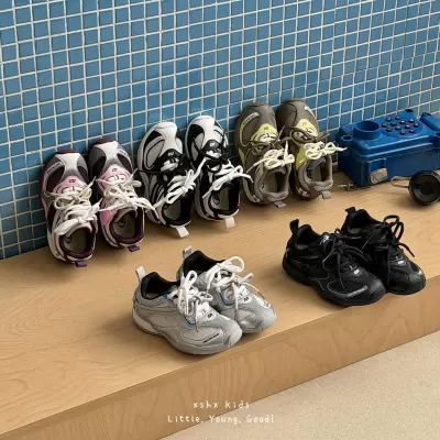 XSHX Kids Retro Thin Sole Sneakers with Breathable Mesh Rubber Sole Velcro · YANYAN China shoe factory