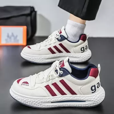 Nouvelles chaussures en cuir à semelle souple pour homme printemps 2026, mode tendance décontractées confortables polyvalentes basses · YANYAN China shoe factory