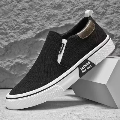 Men's Canvas Shoes Spring Summer 2026 Casual Board Shoes Soft Sole Lightweight · YANYAN China shoe factory