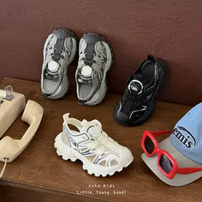XSHX Retro Mountain Style Children's Chunky Sneakers Twist Lock Spring Summer Lightweight Breathable Waterproof Toe Cap · YANYAN China shoe factory