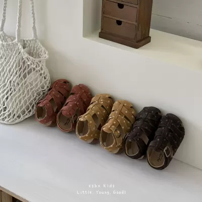 XSHX Cowhide Burgundy Top Layer Cowhide Children's Hollow Polka Dot Sandals Cork Sole Anti-Slip Wide Toe Boys Girls Spring Summer