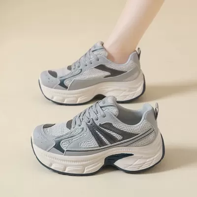 Women's Chunky Sneakers 2026 Spring Platform Height Increase Mesh Breathable Casual Shoes · YANYAN China shoe factory