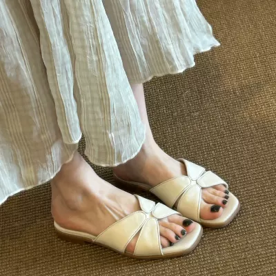 Women's Casual Beige Square Toe Low Heel Slide Sandals Summer Vacation Beach Slippers