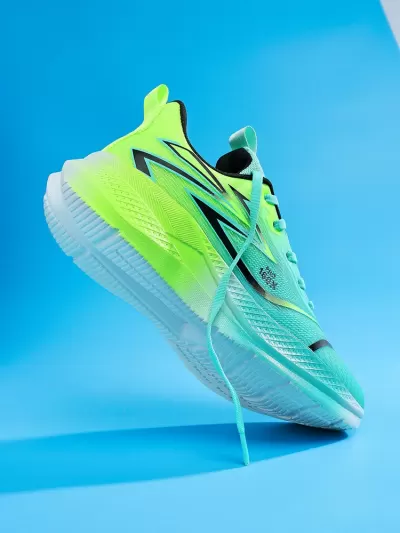 Big Size 48 Men's Shoes 47 Spring Summer Breathable Ice Silk Mesh Sports Shoes Lightweight Cushioned · YANYAN China shoe factory