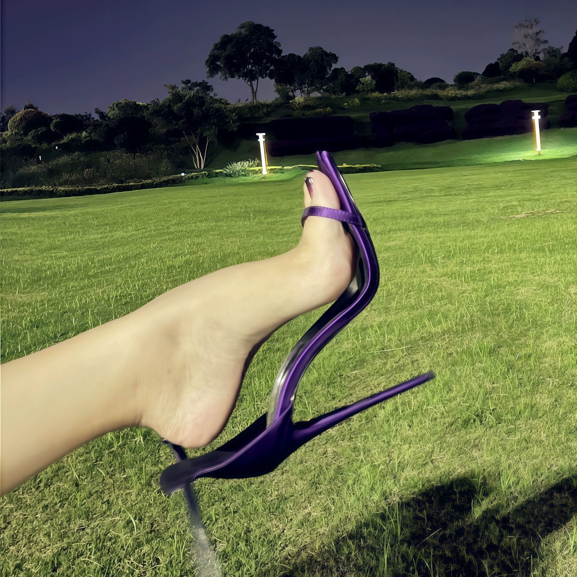 Chuyuji Sandálias Salto Stiletto Cetim Roxo Escuro Feminino com Pedrarias e Tornozeleira Festa Noturna
