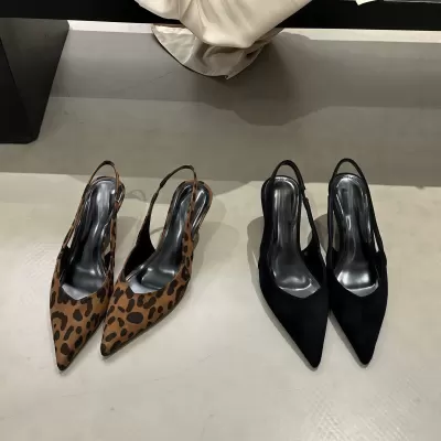 Chuyuji Irregular Leopard Pointed Toe Ankle Strap Sandals Women Wedge Heel Suede Retro · YANYAN China shoe factory