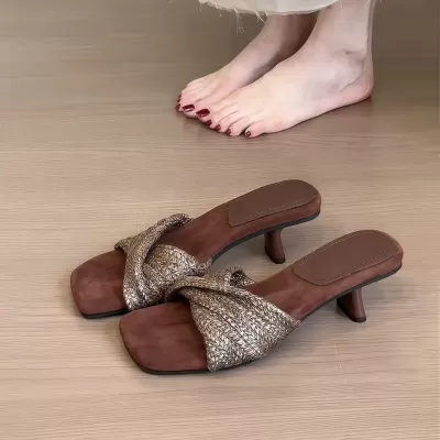 Chuyuji Retro Woven Ankle Strap Sandals Women Summer Open Toe Square Toe French Chunky Heel · YANYAN China shoe factory