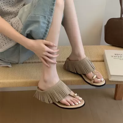 Chuyuji Thick Sole Flip Flops Women Summer 2026 New Toe Post Anti Slip Tassel Casual · YANYAN China shoe factory