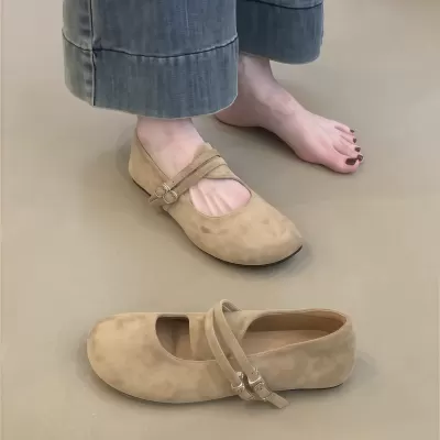 Chuyuji French Round Toe Mary Jane Flats Women 2025 Fall New Elegant Slim Single Shoes · YANYAN China shoe factory