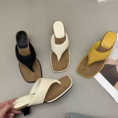 Chuyuji Roman Chunky Heel Woven Toe Post Flip Flops Women Summer 2026 New Beach Sandals · YANYAN China shoe factory
