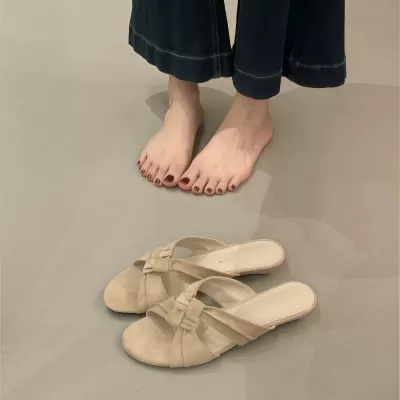 Chuyuji French Minimalist Square Toe Cross Strap Woven Sandals Women Summer Casual Vacation Chunky Heel · YANYAN China shoe factory