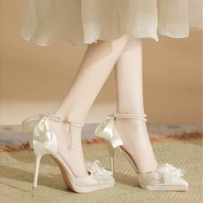 Chuyuji Women's Flower Stiletto Heel Sandals 18th Birthday Satin Wedding Shoes · YANYAN China shoe factory