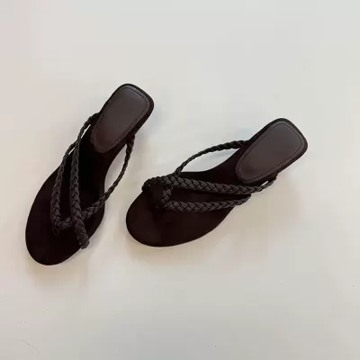Chuyuji Women's Vacation Woven Thong Sandals 2026 Summer Wedge Heel Comfort Slippers · YANYAN China shoe factory