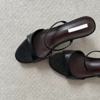 Chuyuji Slippers Women Summer Sexy Round Toe Slip On Stiletto Heel Strap Sandals · YANYAN China shoe factory