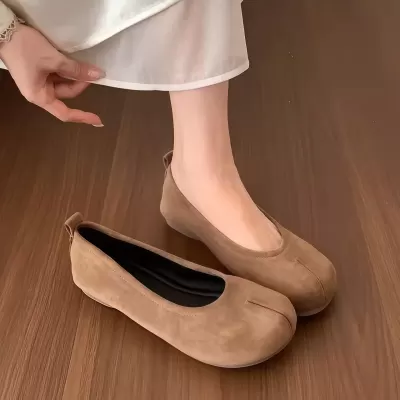 Chuyuji Women's Soft Leather French Retro Flats for Dresses, Slip-On Split Toe · YANYAN China shoe factory