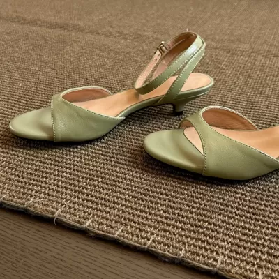 Chuyuji Women's One-Band Flat Sandals 2026 Summer Minimalist Daily Wear · YANYAN China shoe factory