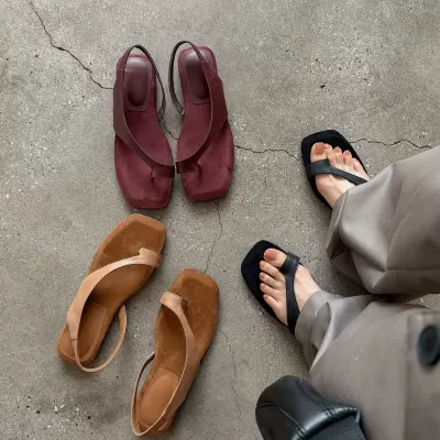 Women's Minimalist Old Money Toe Post Sandals Summer Flat Soft Sole French · YANYAN China shoe factory