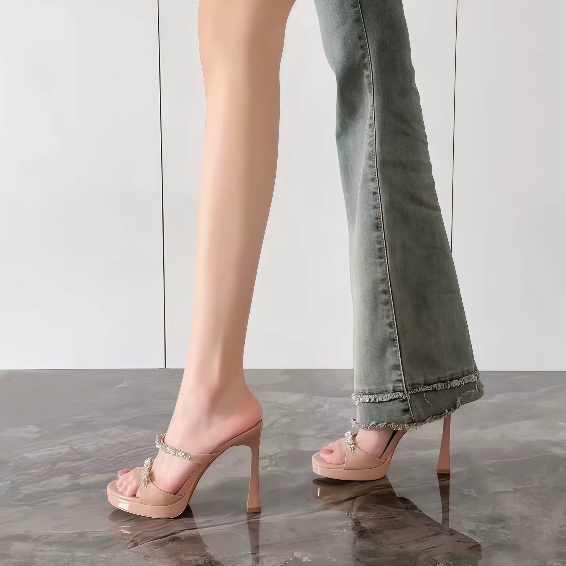 Sandales plateforme confort femme été 2026 strass sexy glissières nude talon haut