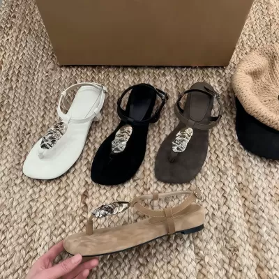 Women's French Retro Thong Sandals, 2026 Summer Comfort Thick Sole · YANYAN China shoe factory