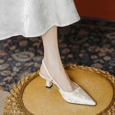 Women's New Chinese Embroidery Stiletto Heels, 2026 Pointed Toe for Qipao · YANYAN China shoe factory