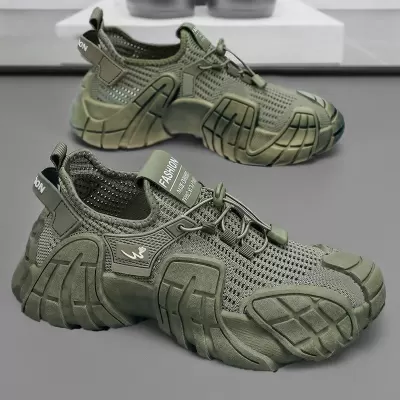 حذاء رجالي صيفي 2026 شبكي رقيق جيد التهوية كاجوال للجري نعل سميك ستايل ييزي · YANYAN China shoe factory