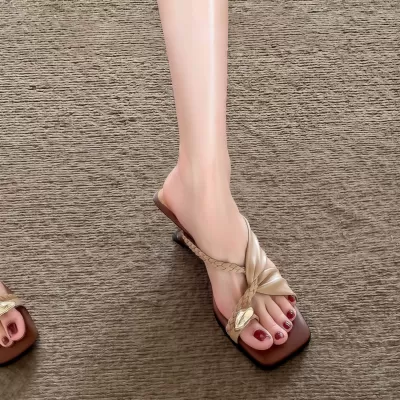 Chuyuji Wedge Sandals for Women Summer 2026 New Cross Strap Open Toe Fashion High · YANYAN China shoe factory