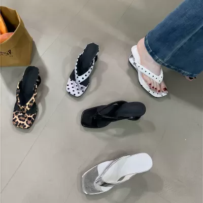Women's Wedge Heel Polka Dot Thong Sandals Leopard Print High Heel Summer 2026 · YANYAN China shoe factory