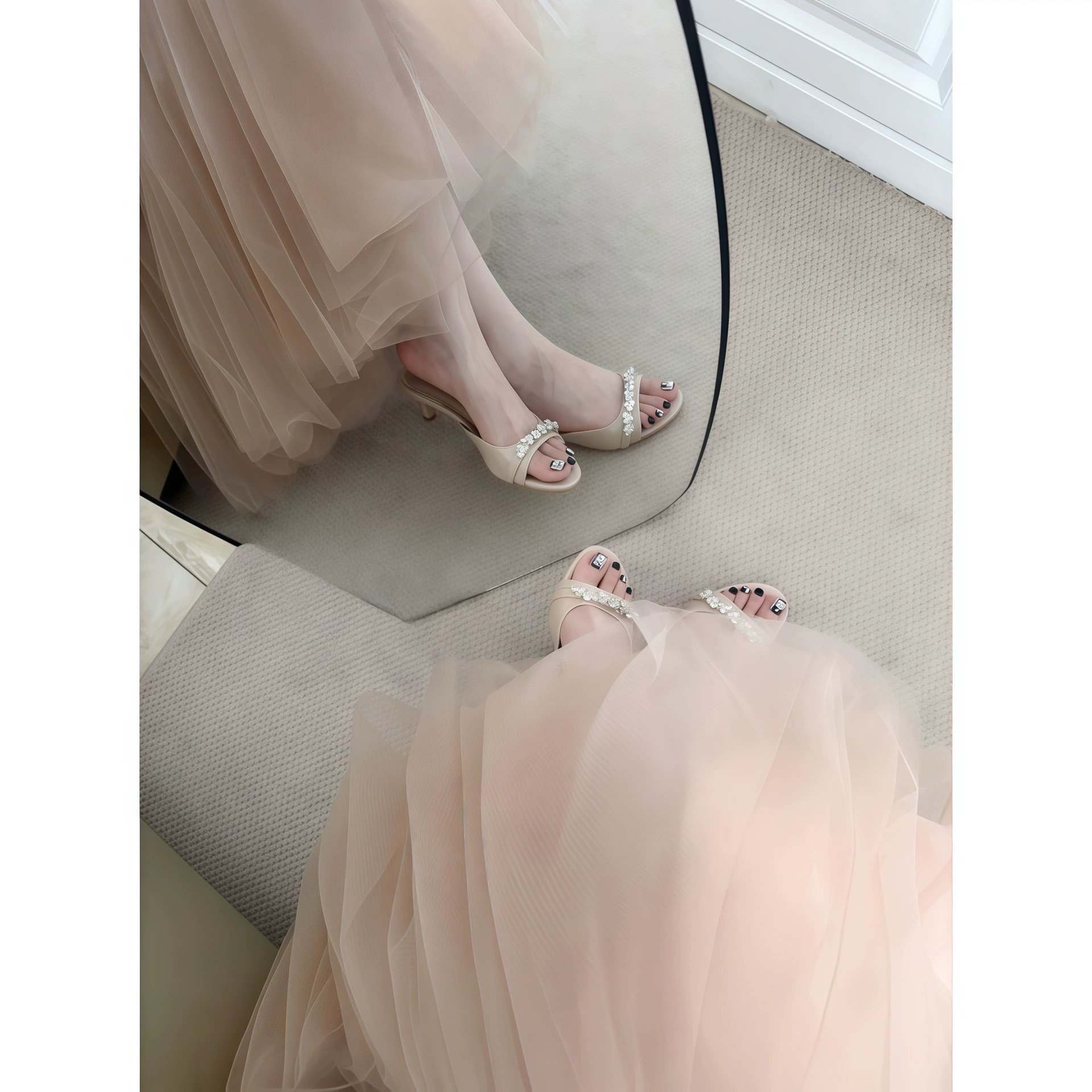 Women's French Retro Round Toe Kitten Heel Slides Summer Open Toe Rhinestone