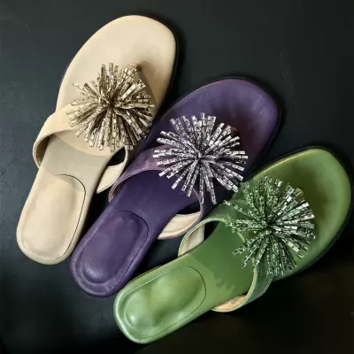 Women's Rhinestone Hollow Closed Toe Sandals Summer Flat Casual Slides · YANYAN China shoe factory
