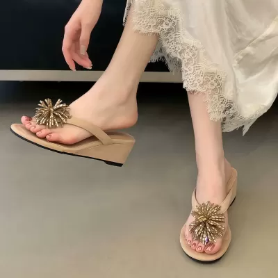 Women's Flip Flops Summer Fairy Style Rhinestone Fireworks Wedge Mid Heel · YANYAN China shoe factory