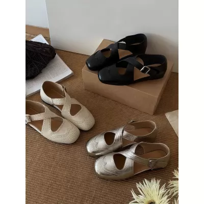2026 New Summer Soft Leather Brogue Mary Jane Shoes with Cross Buckle Flat Heel for Women · YANYAN China shoe factory