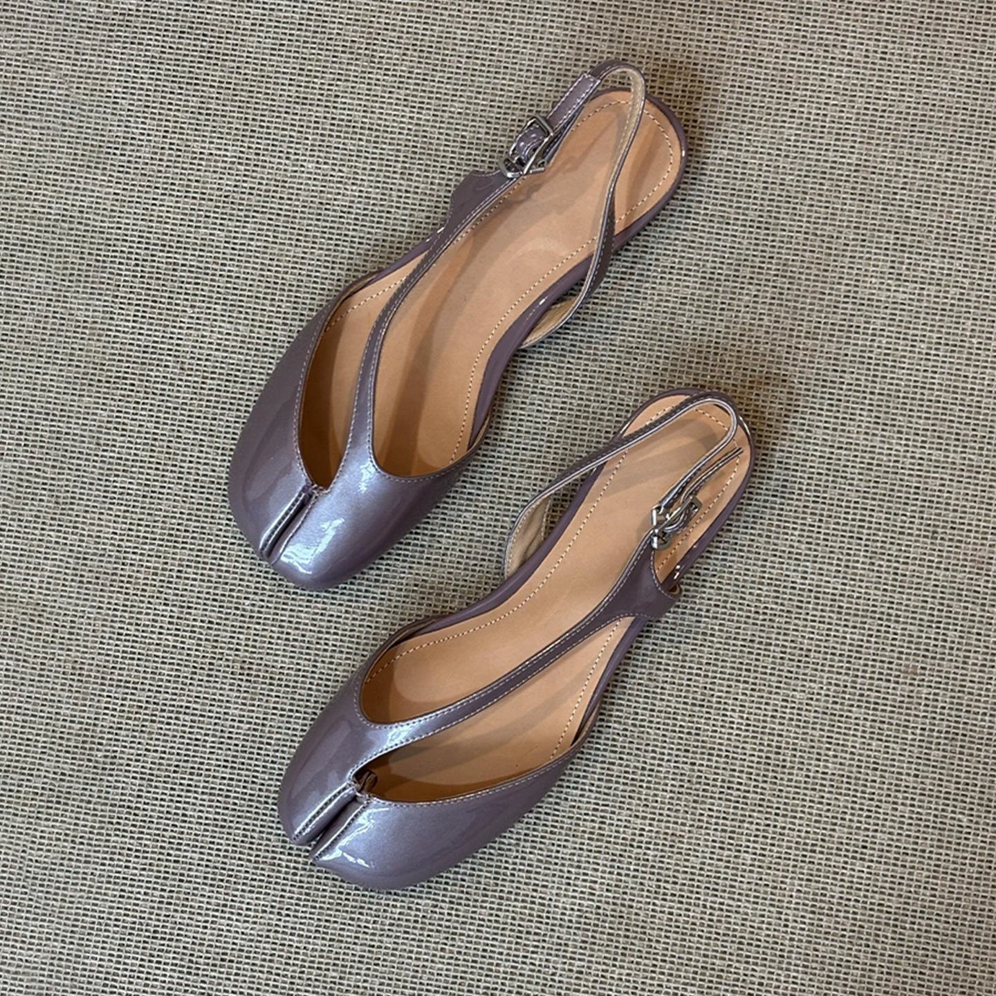 Women's Simple Split Toe Peep Toe Sandals, One-Strap Retro Roman Flats