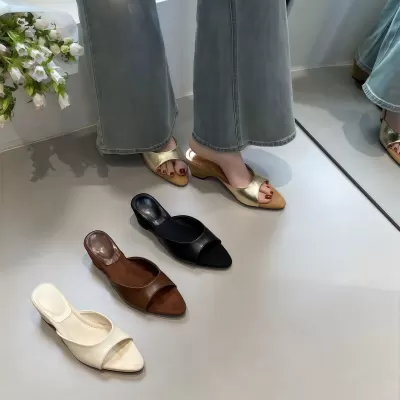 Women's Retro Simple Pointed One-Strap Slides, Chunky Heel Height Increasing Sandals