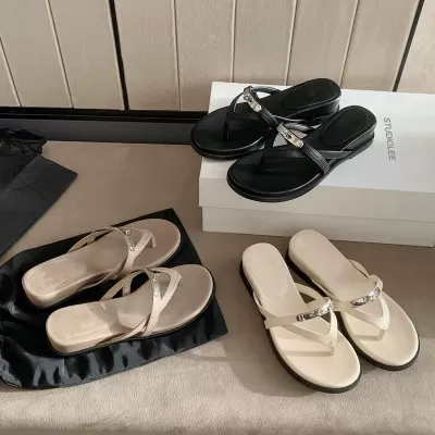 Thong Sandals for Women Summer, Metal Buckle Slides Thick Sole Vacation Flip Flops