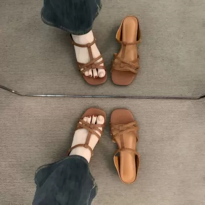 Women's Retro Wedge Braided Thong Sandals 2026, Summer Vacation Dress Slides · YANYAN China shoe factory