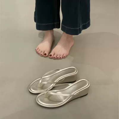 Chuyuji Women's Fashionable Wedge Flip Flop Sandals, Thick Sole, Summer · YANYAN China shoe factory