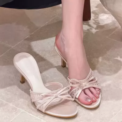 Sandales sexy à talon haut françaises Chuyuji pour femmes, stiletto, confortables, été 2026 · YANYAN China shoe factory