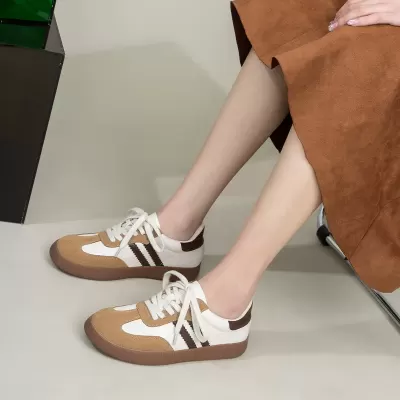 German Training White Shoes Women New Korean Thick Sole Soft Leather Color Block Fashion Sneakers · YANYAN China shoe factory