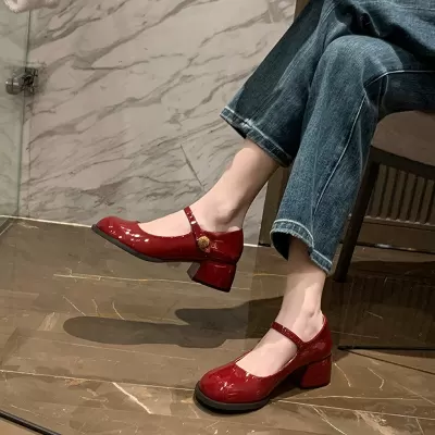 New Spring French High Heel Fairy Chunky Heel Mary Jane Shoes JK Women Vintage Chunky Heel Flats · YANYAN China shoe factory