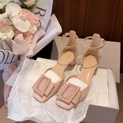 New Summer Square Toe One Strap High Heels Open Toe Women Shoes Slant Buckle Shallow Chunky Sandals · YANYAN China shoe factory