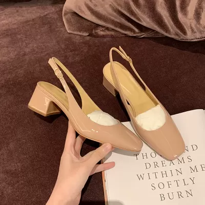 Nouvelles sandales à talons hauts été femme style français bout fermé bride arrière talon épais · YANYAN China shoe factory