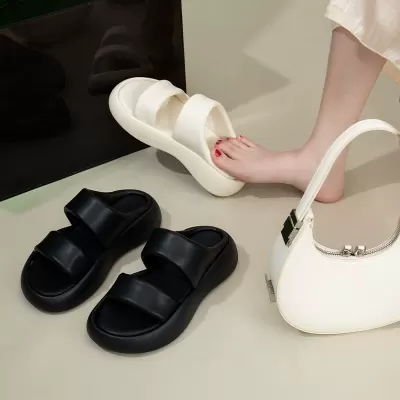 New Summer Round Toe Thick Sole Wide Double Strap Thick Sole Soft Bouncy Slide Sandals Women