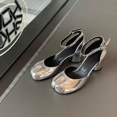 New Mary Jane High Heel Shoes Women Chunky Heel Silver Round Toe Shallow Mouth Split Toe Hoof Shoes · YANYAN China shoe factory