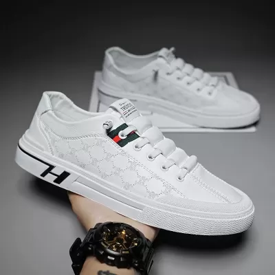 Men's Casual Leather Shoes 2026 Winter Breathable White Board Shoes Slip-On
